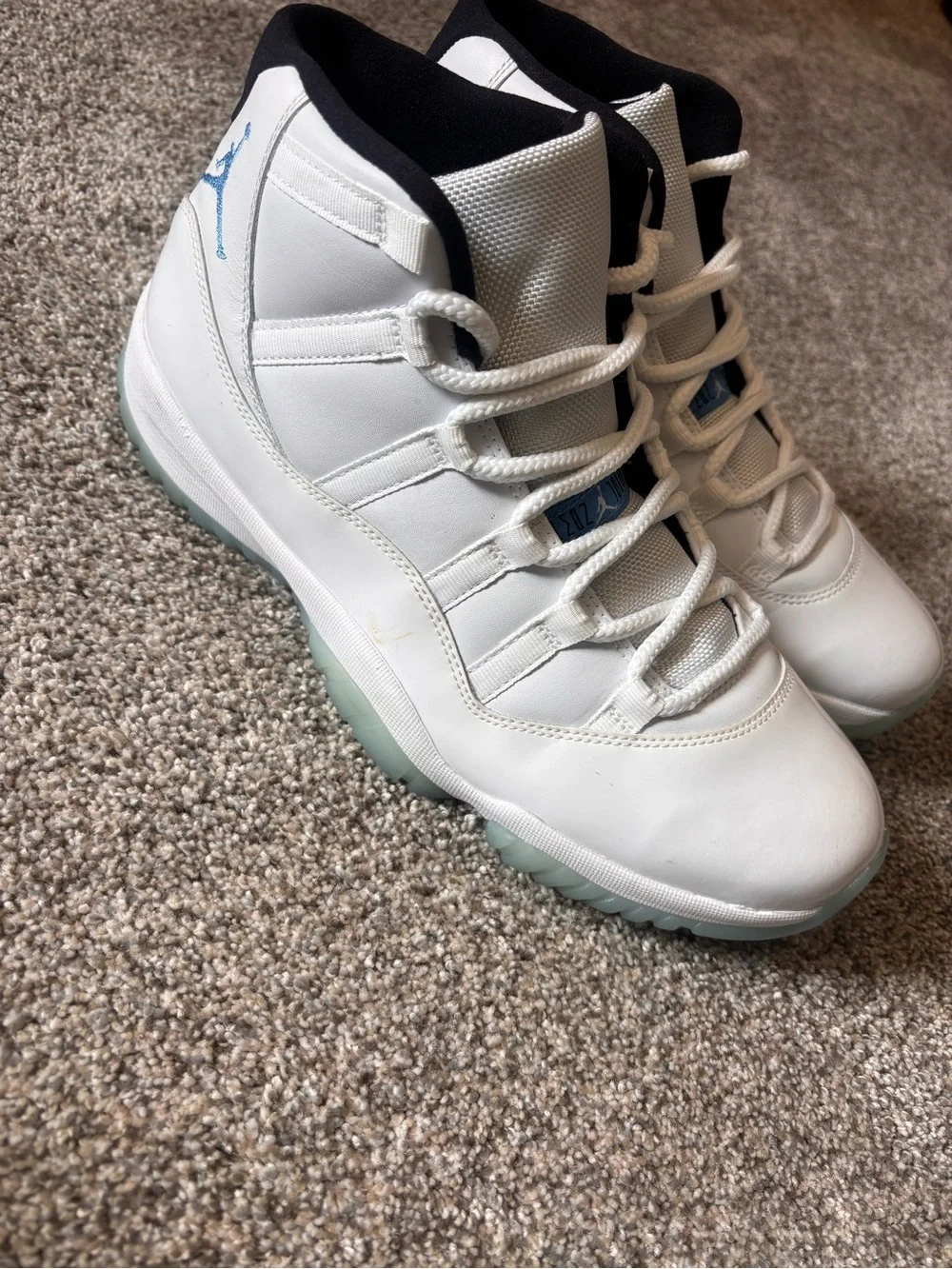 Jordan Air Jordan 11 Retro 'Legend Blue'